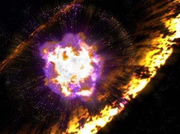 Spektakuler Supernova dan Pelacakan Ledakan Bintang